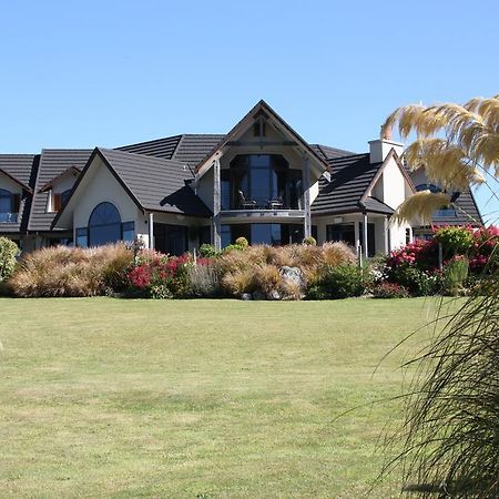 Dock Bay Lodge Те-Анау Экстерьер фото