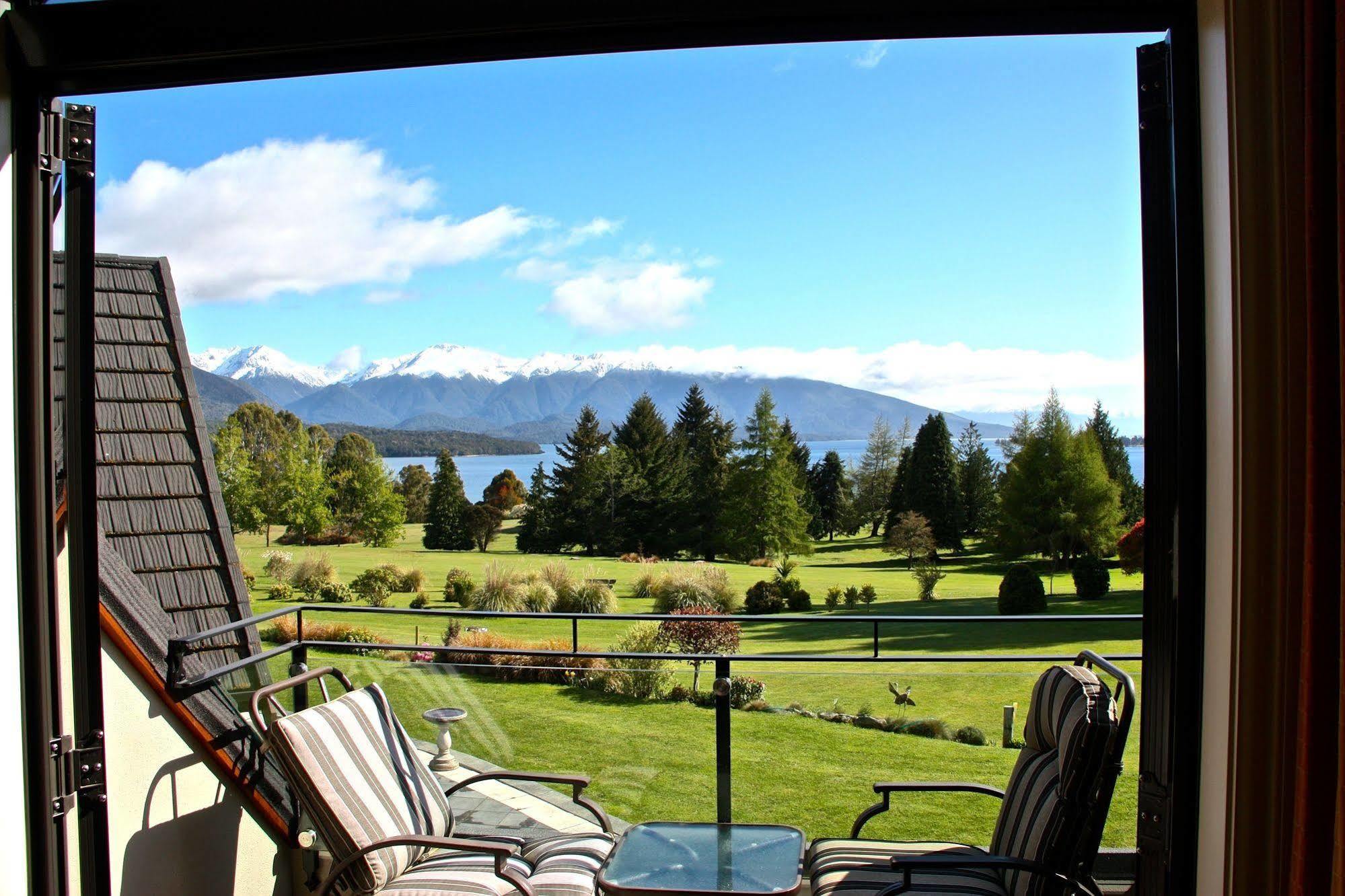 Dock Bay Lodge Те-Анау Экстерьер фото